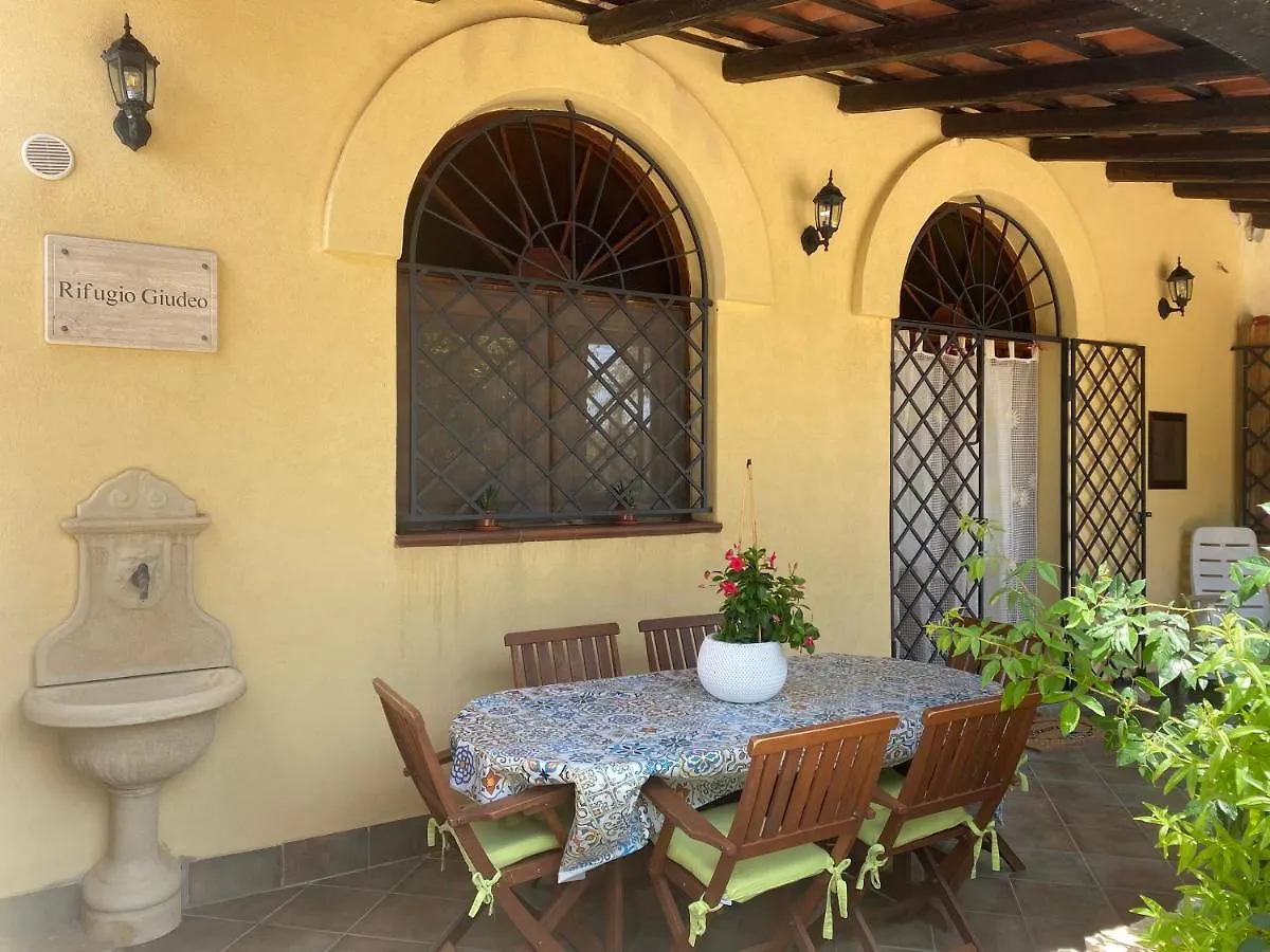 Rifugio Giudeo Guest House Balestrate